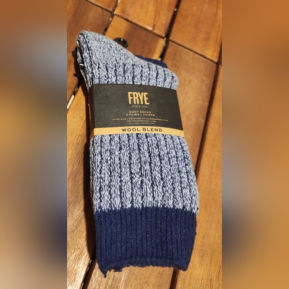 FRYE Supersoft Boot Socks (2 pairs) - Picture 6 of 7